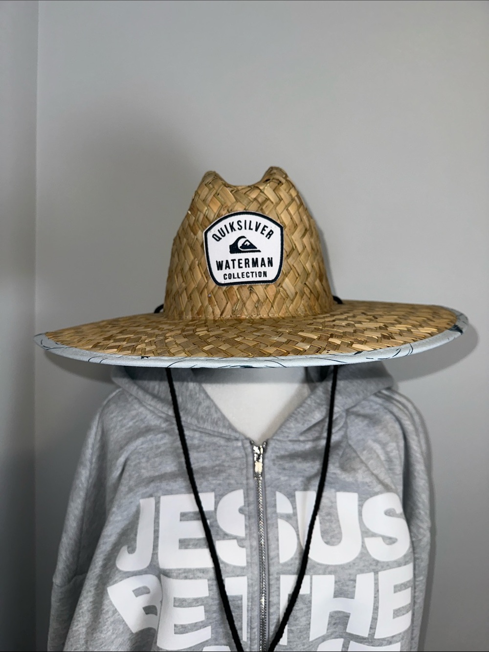 HURLEY Men’s Waterman Wide Brim Straw Drawstring Hat Light Navy Blue Fish Print